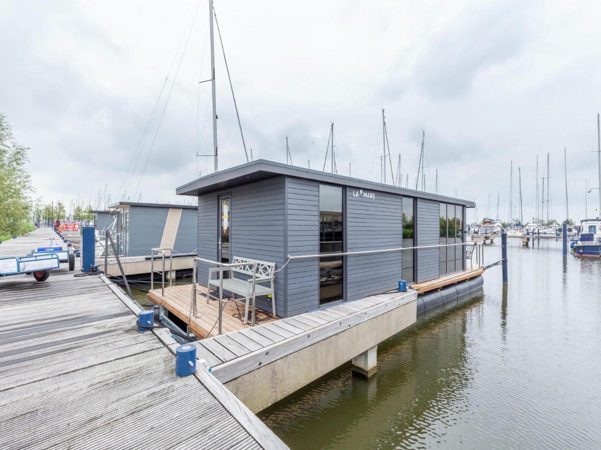 Luxury Houseboat In Volendam Marina Ξενοδοχείο Εξωτερικό φωτογραφία